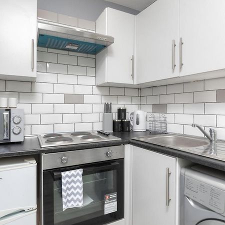 Апартаменты Luxe Living Стоктон-он-Тис Экстерьер фото